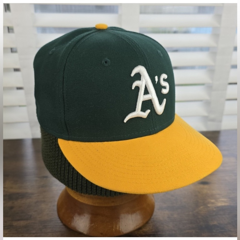 New Era MLB Oakland A’s Fitted Baseball Cap Size 7” 55.8cm